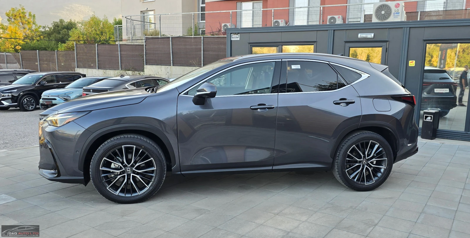 Lexus NX 350h НОВ/2.5 HYBRID/243HP/LUXURY/MARK.LEV./360/4X4/884a - изображение 3