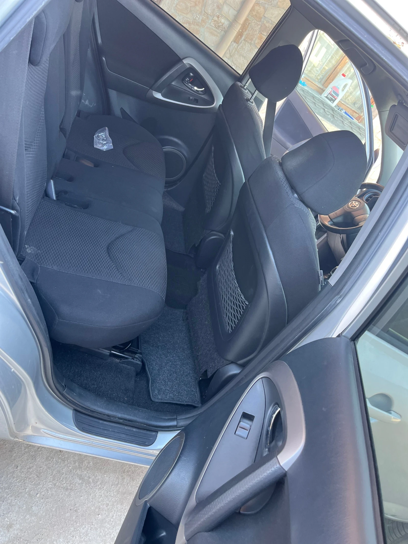 Toyota Rav4 2.2 - изображение 9
