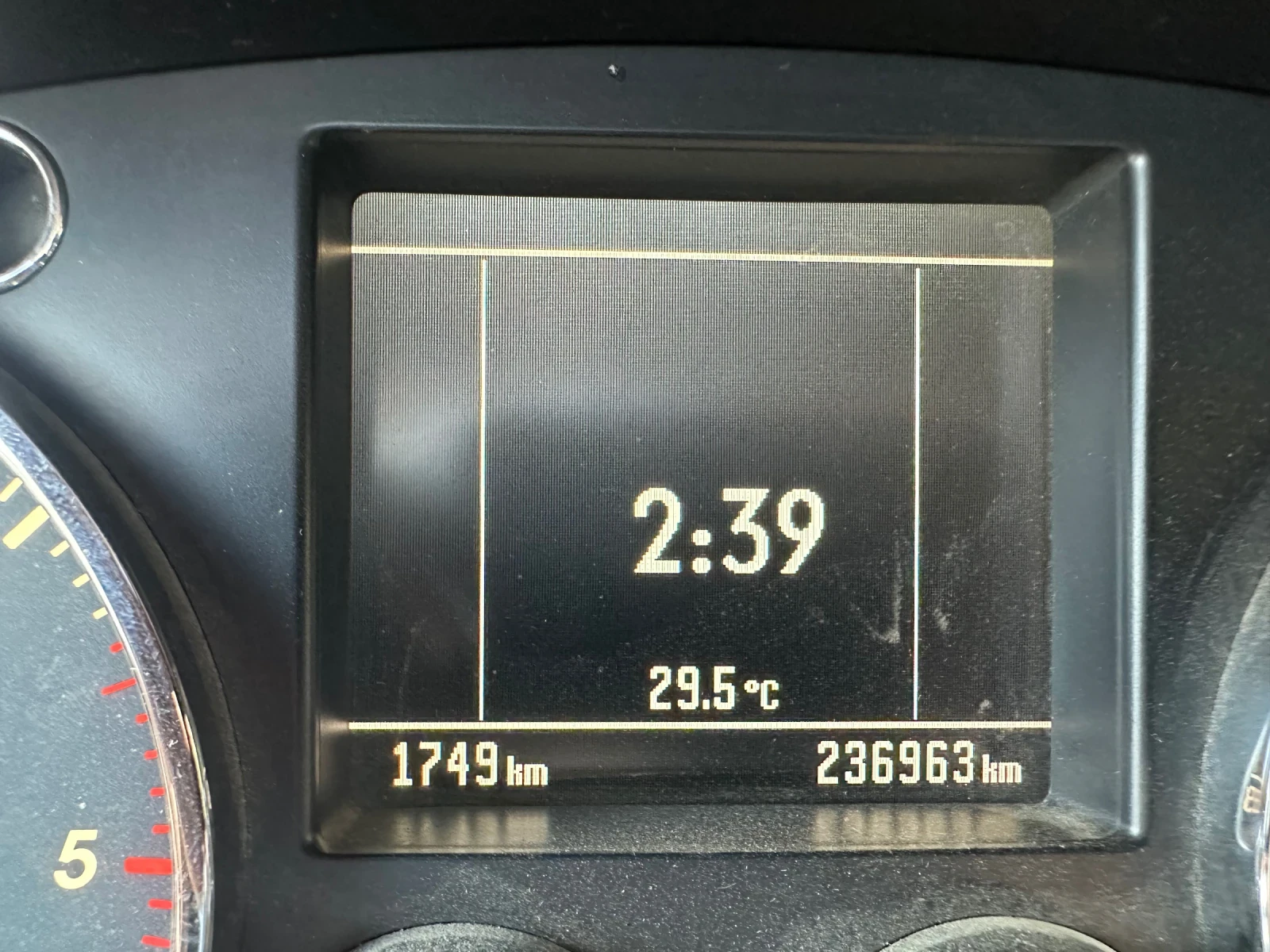 VW Touareg 2.5 TDI | Mobile.bg   13