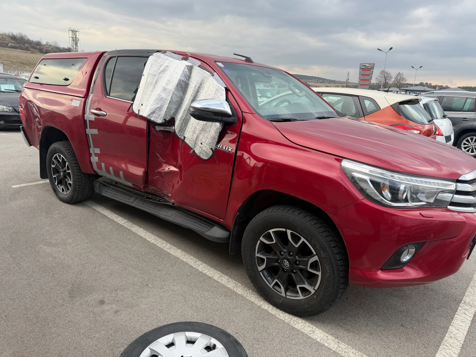 Toyota Hilux, снимка 3 - Автомобили и джипове - 53990291