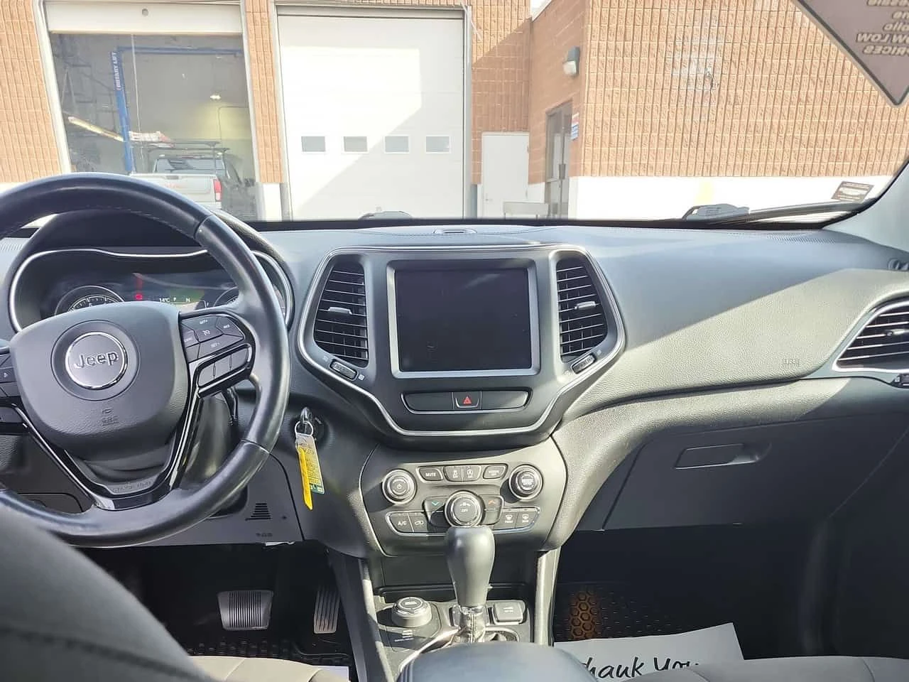 Jeep Cherokee * Altitude * ПАМЕТ * KEYLESS * NAVI, снимка 9 - Автомобили и джипове - 54442288