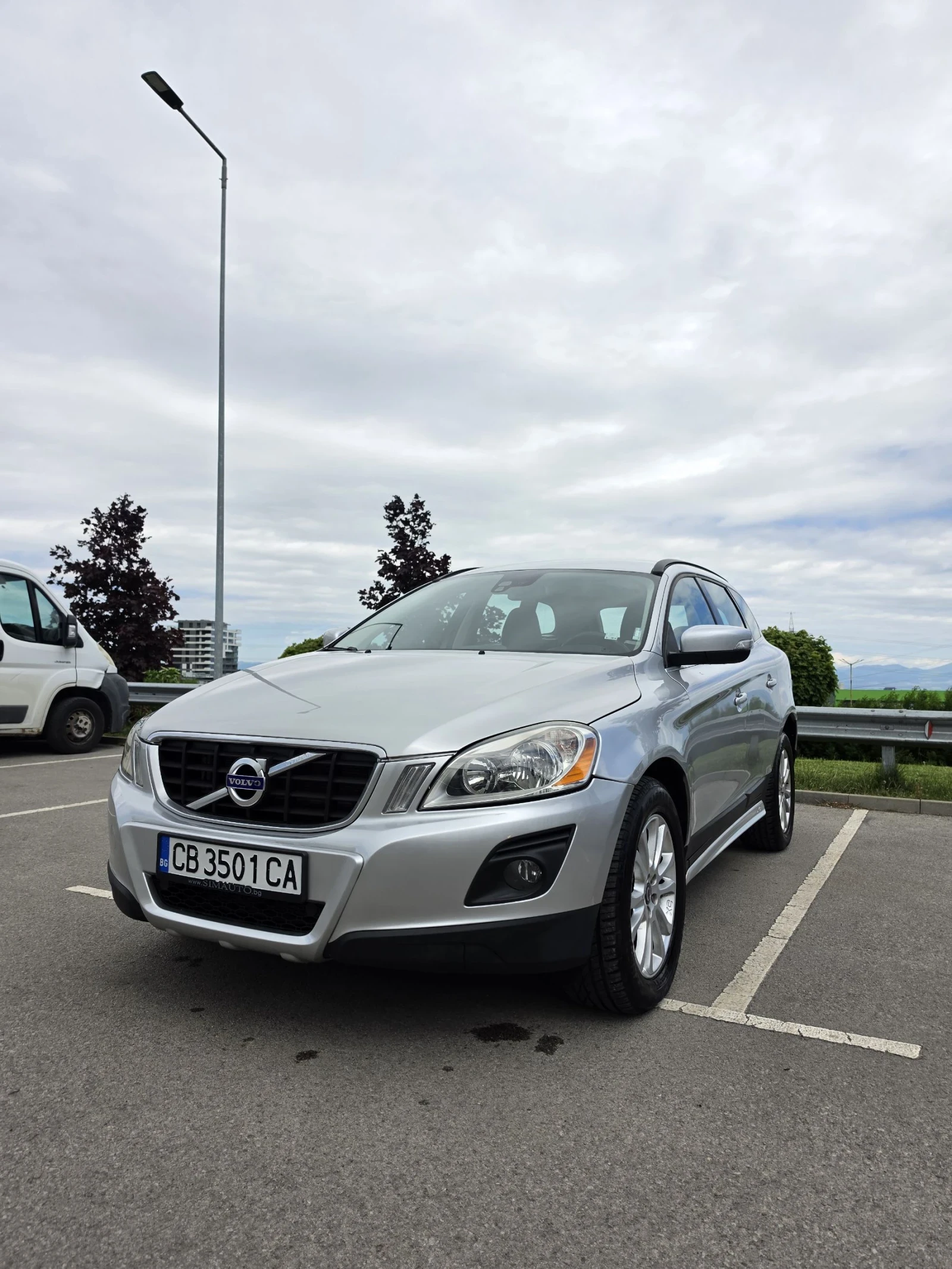 Volvo XC60 2.4 D5 AWD, снимка 2 - Автомобили и джипове - 54707825