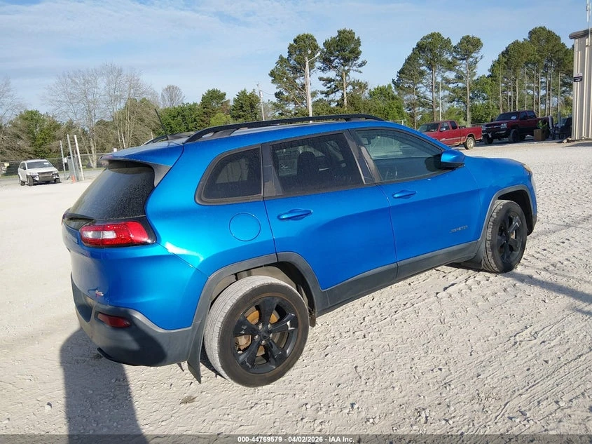 Jeep Cherokee 2.4l Latitude Fwd, снимка 4 - Автомобили и джипове - 54622406