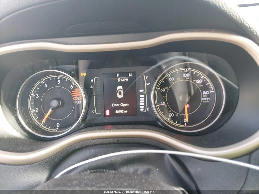 Jeep Cherokee 2.4l Latitude Fwd, снимка 7 - Автомобили и джипове - 54622406