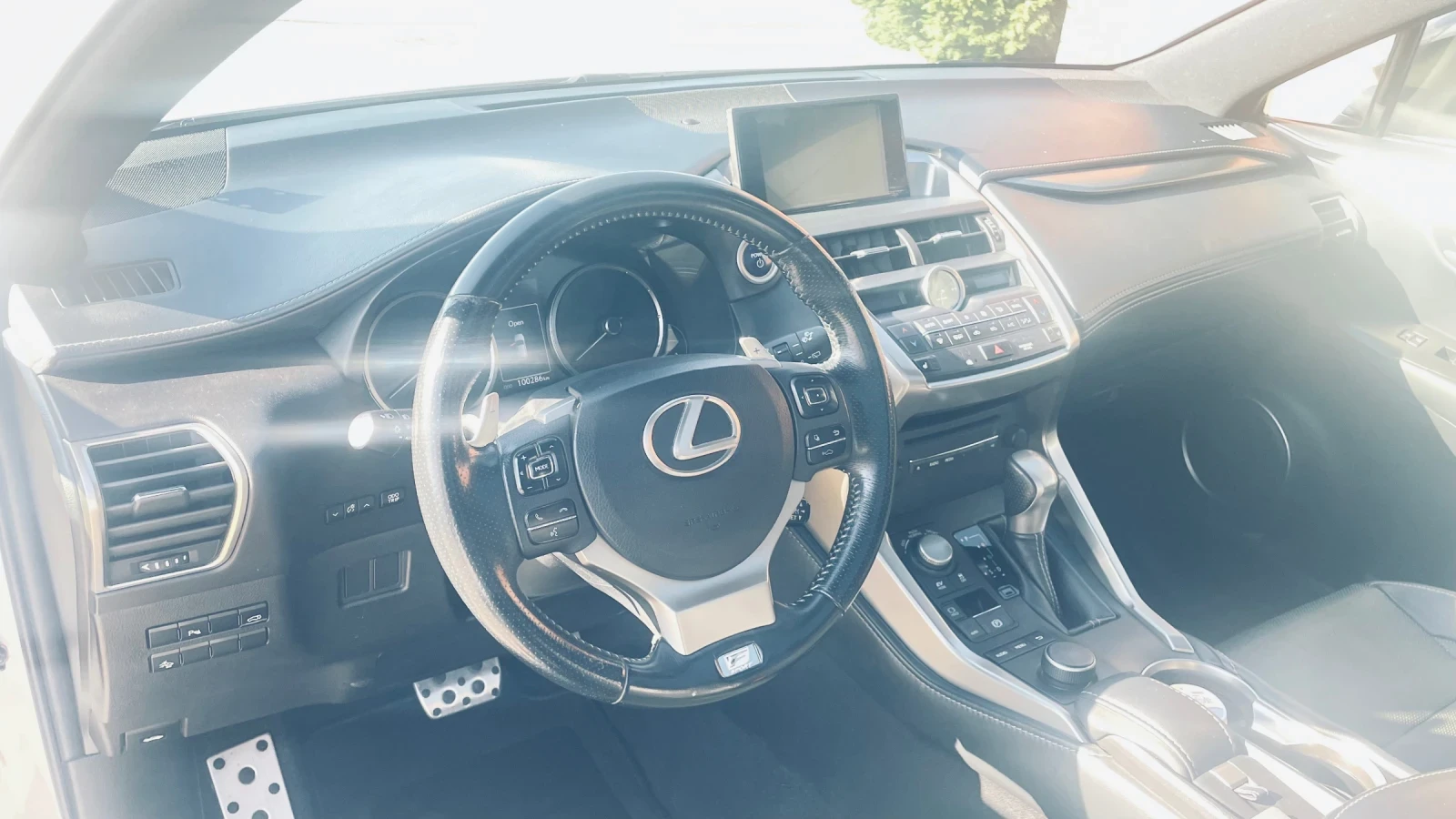 Lexus NX 300h, снимка 2 - Автомобили и джипове - 54691493