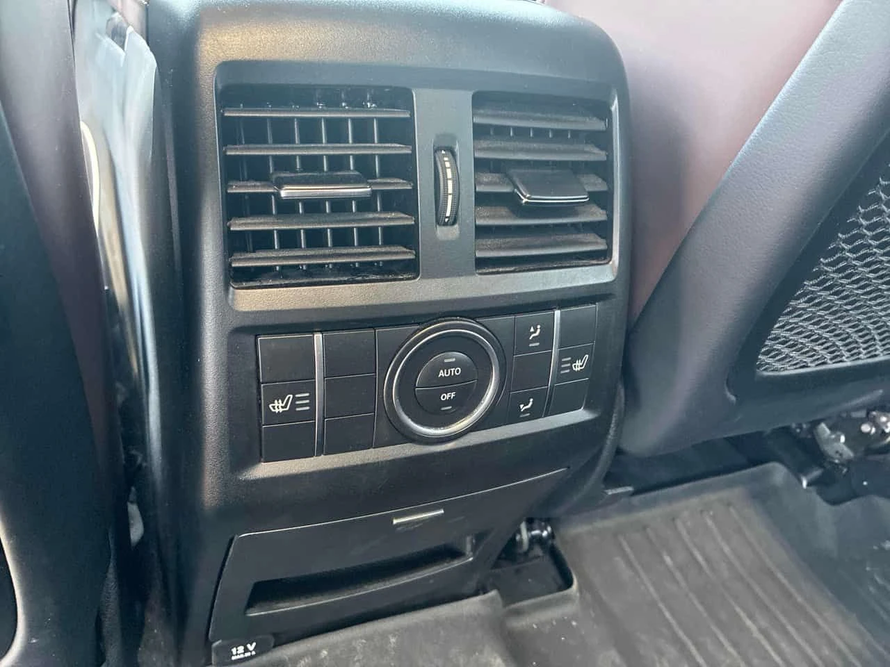 Mercedes-Benz ML 350 BlueTEC/ПОДГРЕВИ/360 КАМЕРИ/ПАНОРАМА, снимка 14 - Автомобили и джипове - 55389462