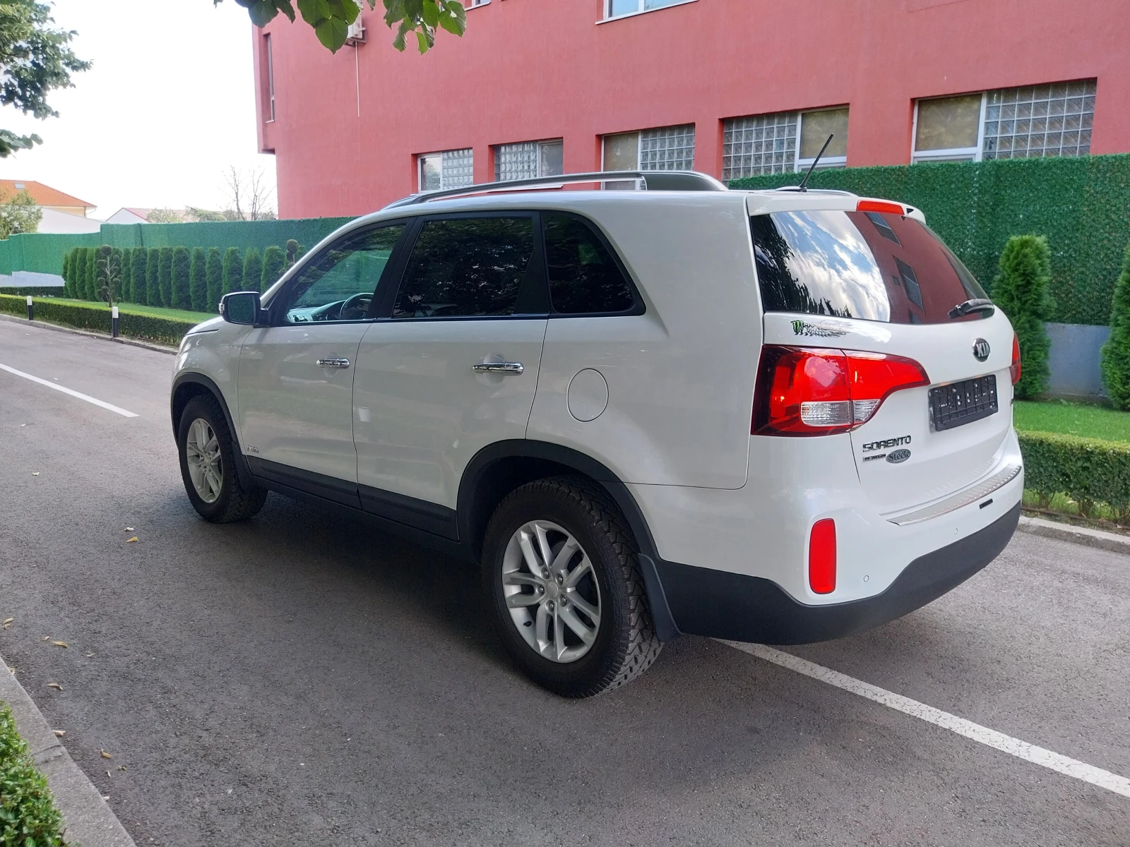 Kia Sorento i* 4x4* LED Bar * Android * Steel* , снимка 5 - Автомобили и джипове - 55466232