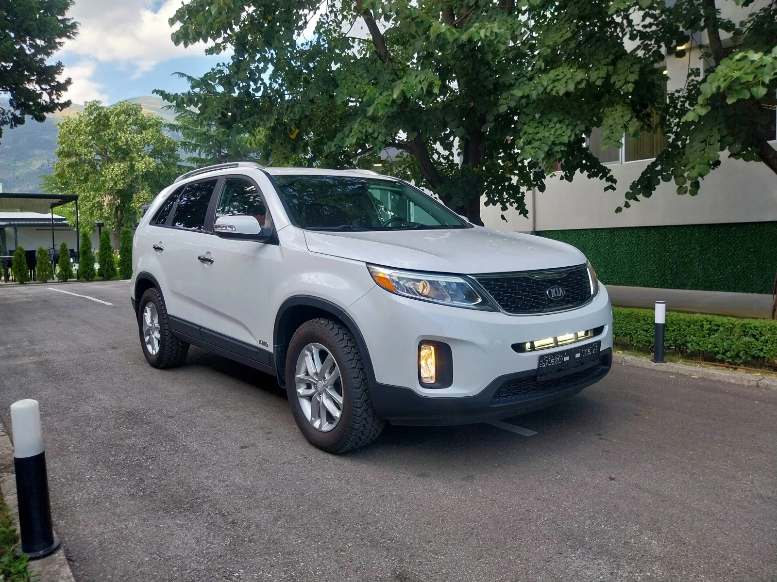 Kia Sorento i* 4x4* LED Bar * Android * Steel* , снимка 3 - Автомобили и джипове - 55466232