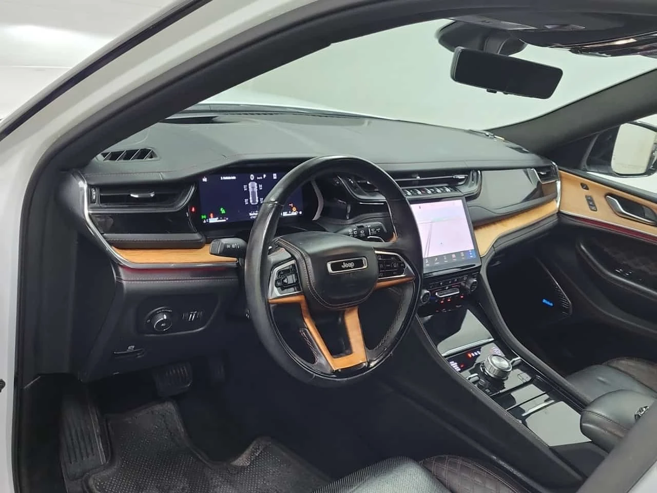 Jeep Grand cherokee * SUMMIT RESERVE * CARFAX * , снимка 8 - Автомобили и джипове - 55731066