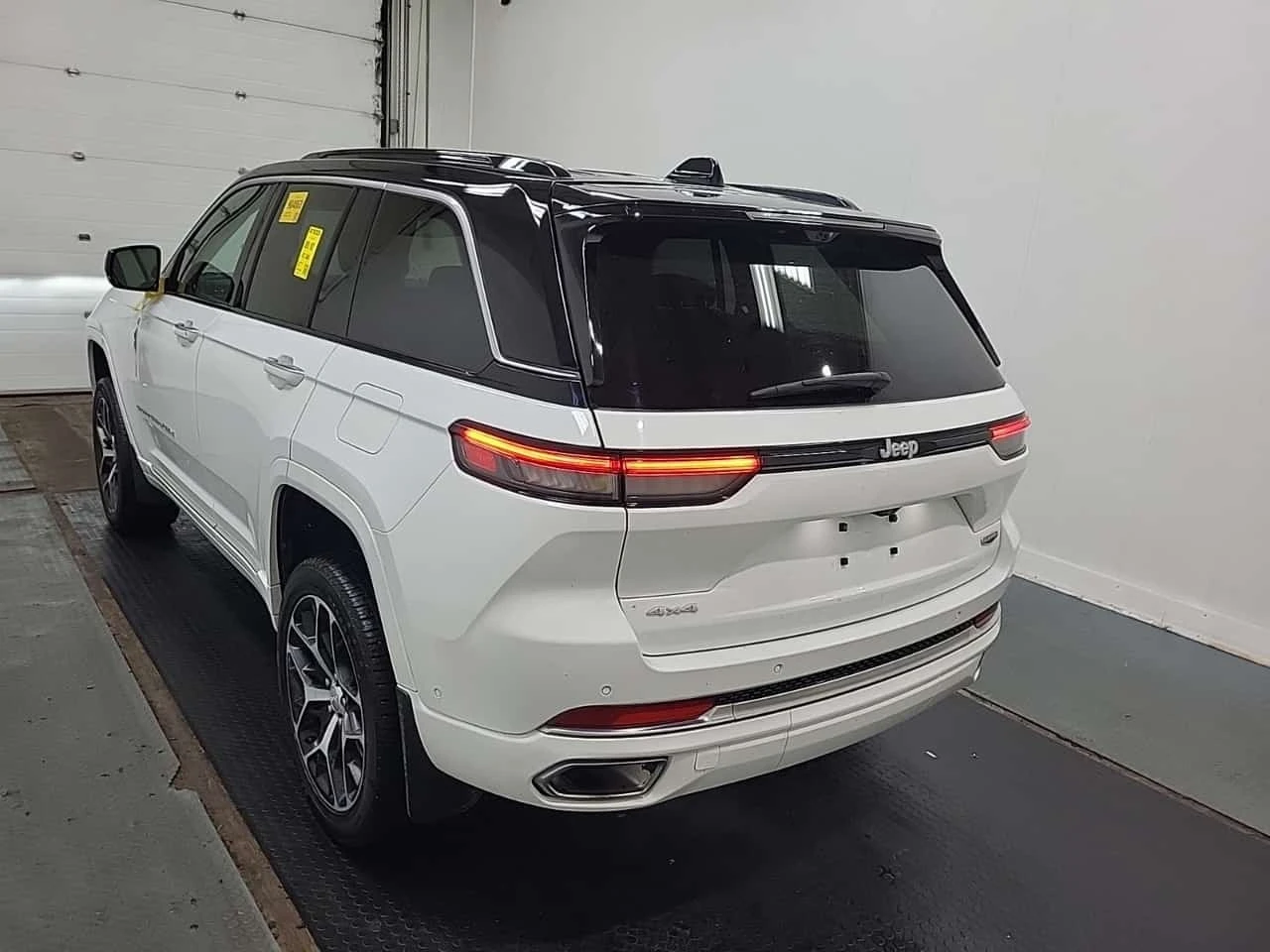 Jeep Grand cherokee * SUMMIT RESERVE * CARFAX * , снимка 5 - Автомобили и джипове - 55731066