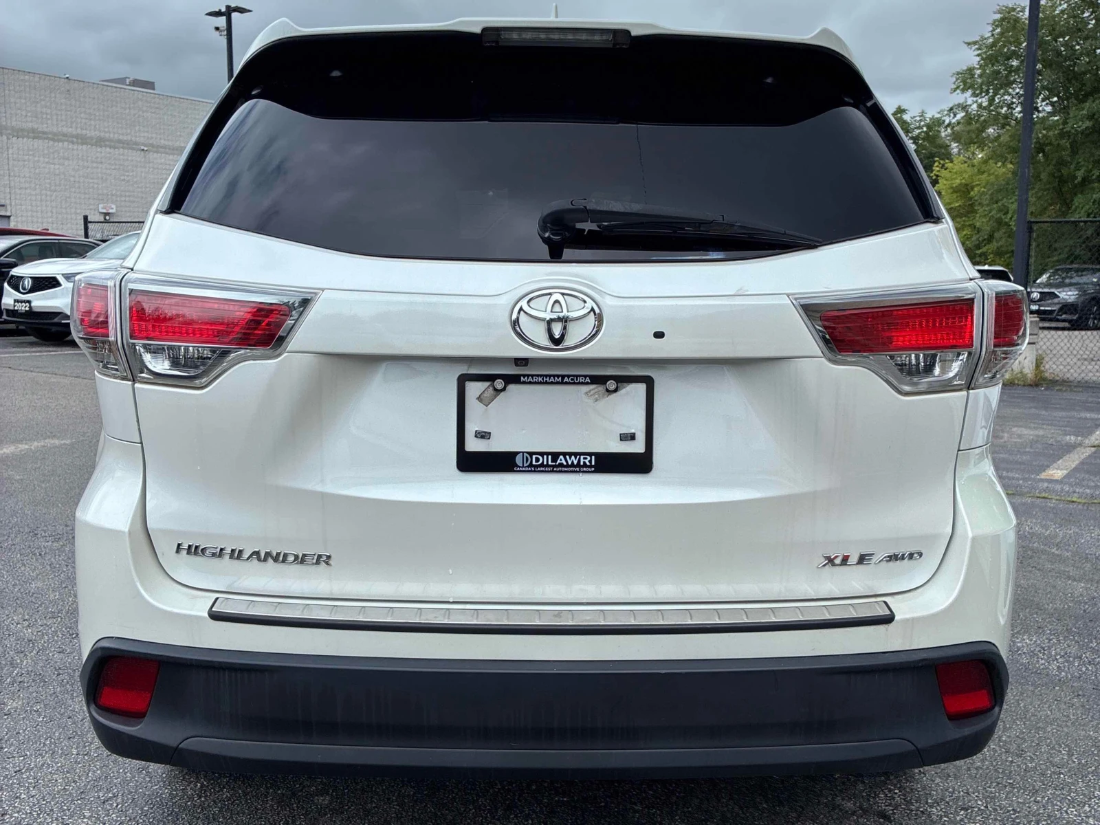 Toyota Highlander XLE/CARFAX/ШИБЕДАХ/ПОДГРЕВ/КОЖА, снимка 4 - Автомобили и джипове - 55800793