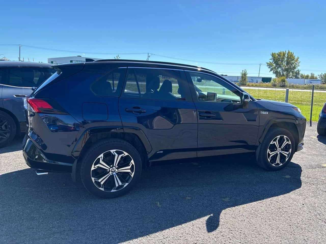 Toyota Rav4 PRIME XSE AWD | CARFAX | БЕЗ ИНЦИДЕНТИ, снимка 4 - Автомобили и джипове - 56228614