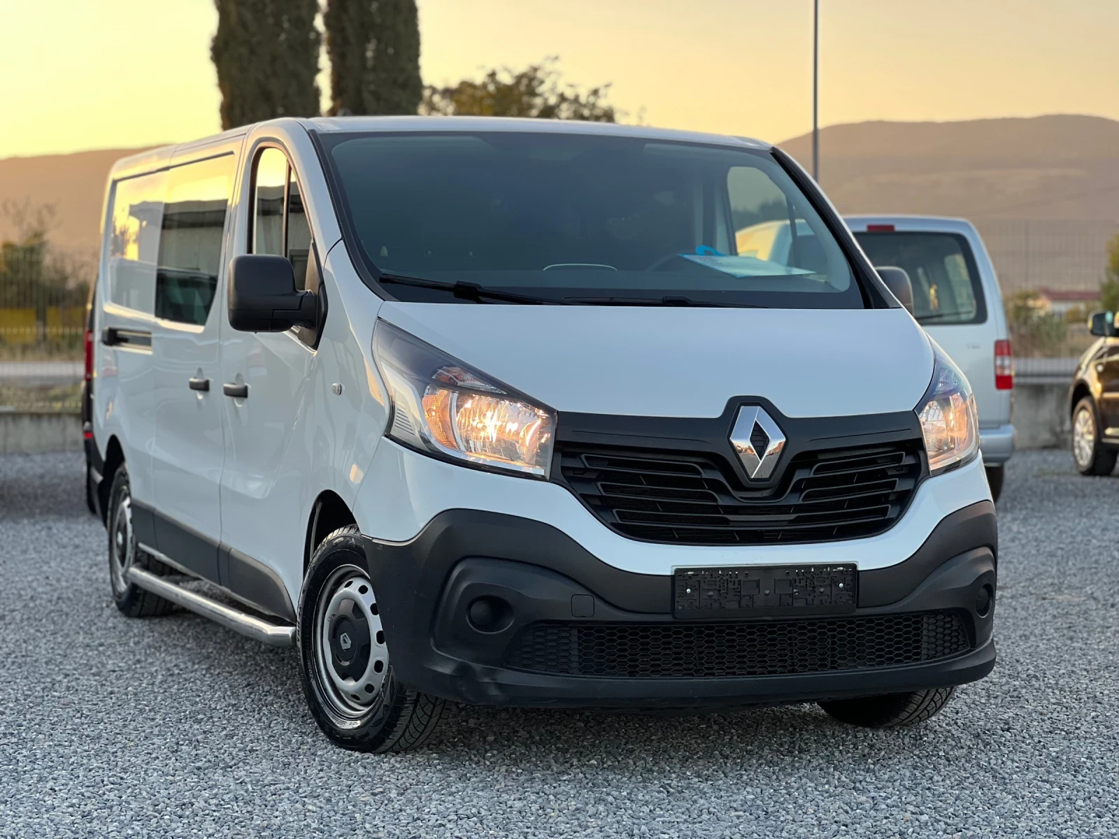 Renault Trafic 6   | Mobile.bg   1