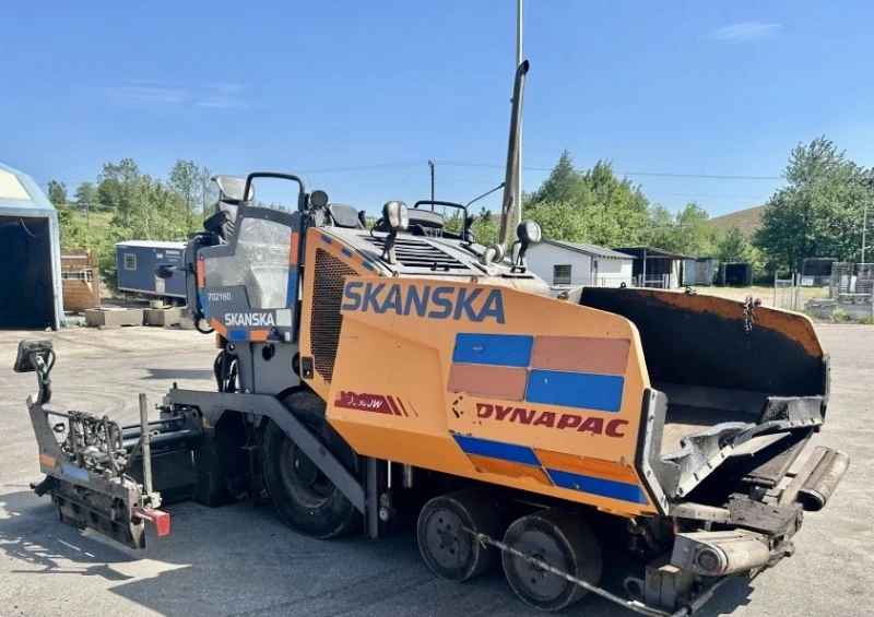 Асфалтополагаща машина Dynapac F 1800 W