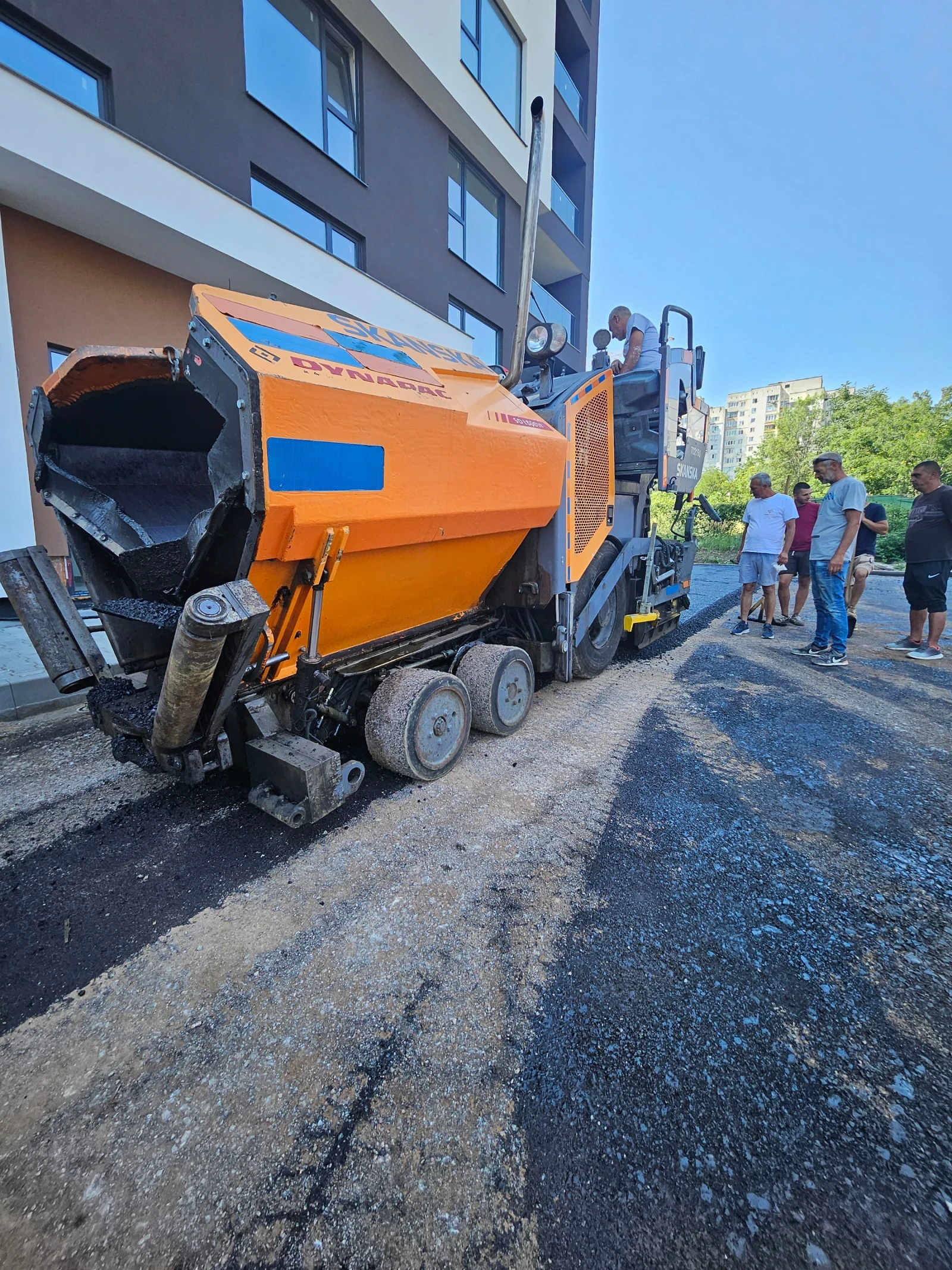 Асфалтополагаща машина Dynapac F 1800 W - изображение 7