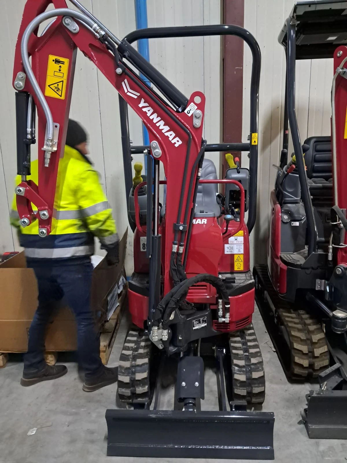  Yanmar vio 12 | Mobile.bg   1