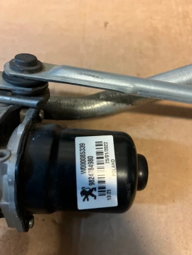9824784980  Механизъм с моторче предни чистачки PEUGEOT 208 2008 OPEL CORSA F MOKKA W000096769, снимка 6