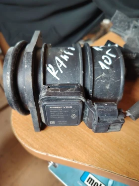 Н8200300002/8200280060/--С дебитомер за Рено канго