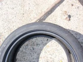 Гуми Летни 245/40R18, снимка 8