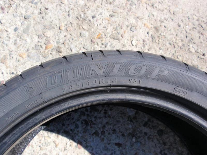 Гуми Летни 245/40R18, снимка 7 - Гуми и джанти - 8373050