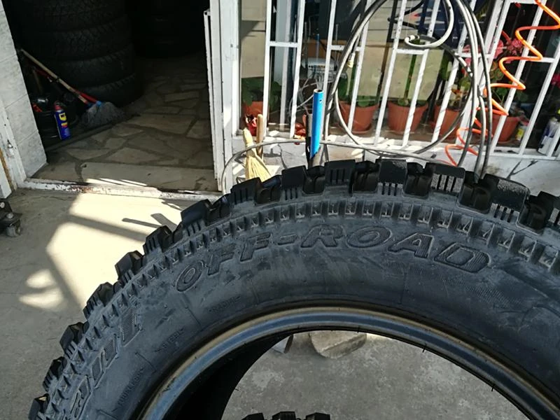 Гуми Летни 205/70R15, снимка 4 - Гуми и джанти - 21495819