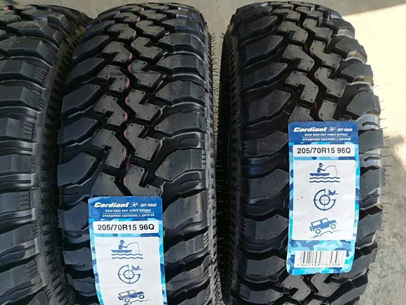 Гуми Летни 205/70R15, снимка 8 - Гуми и джанти - 21495819