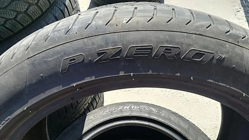 Гуми Летни 245/45R19, снимка 5 - Гуми и джанти - 24915818