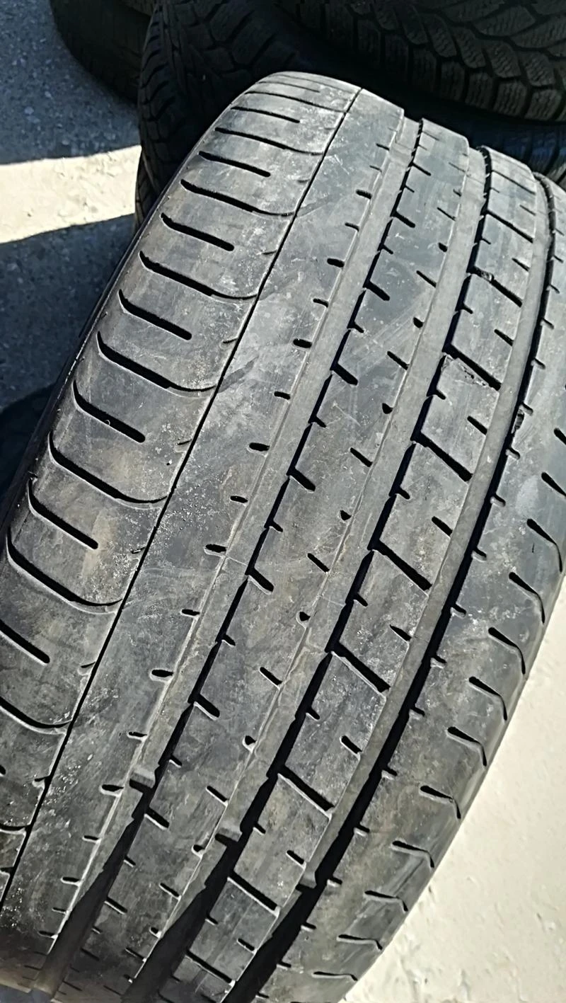 Гуми Летни 245/45R19, снимка 3 - Гуми и джанти - 24915818