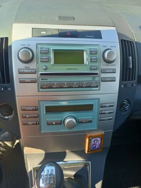 Toyota Corolla verso, снимка 7