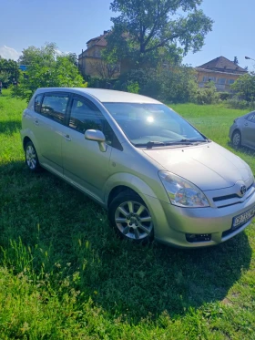 Toyota Corolla verso, снимка 3