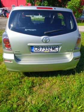 Toyota Corolla verso, снимка 4
