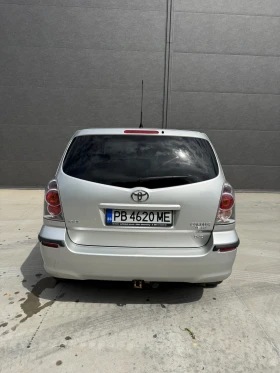 Toyota Corolla verso, снимка 3