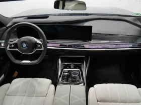 BMW 740 xDrive, снимка 12