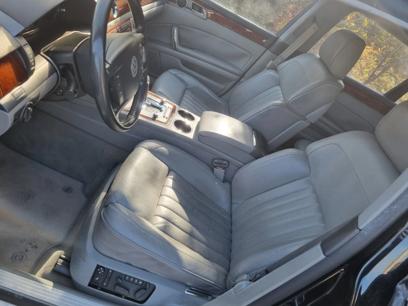 VW Phaeton 5.0dizel-313ks-2005god, снимка 5 - Автомобили и джипове - 48478218