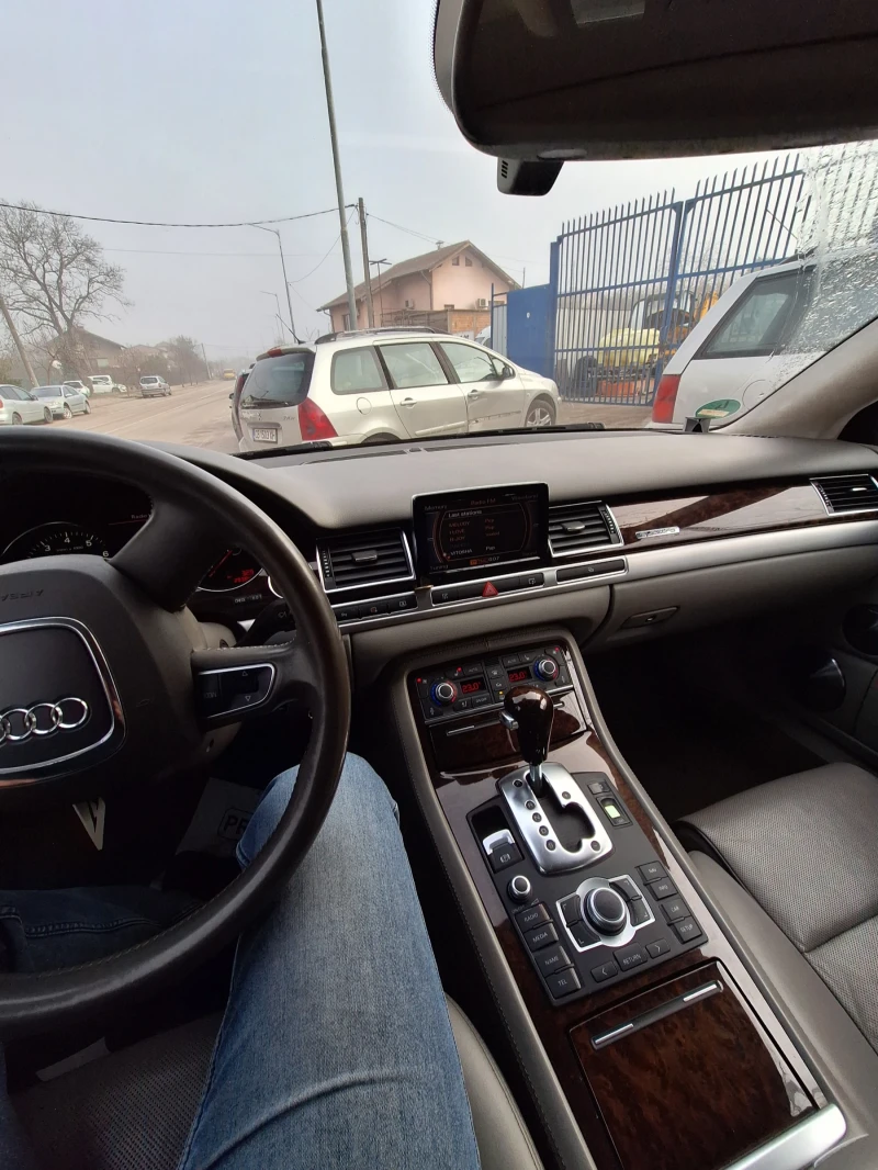 Audi A8, снимка 6 - Автомобили и джипове - 47997459