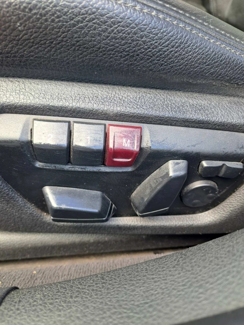 BMW 335 ТОП, снимка 13 - Автомобили и джипове - 52526750