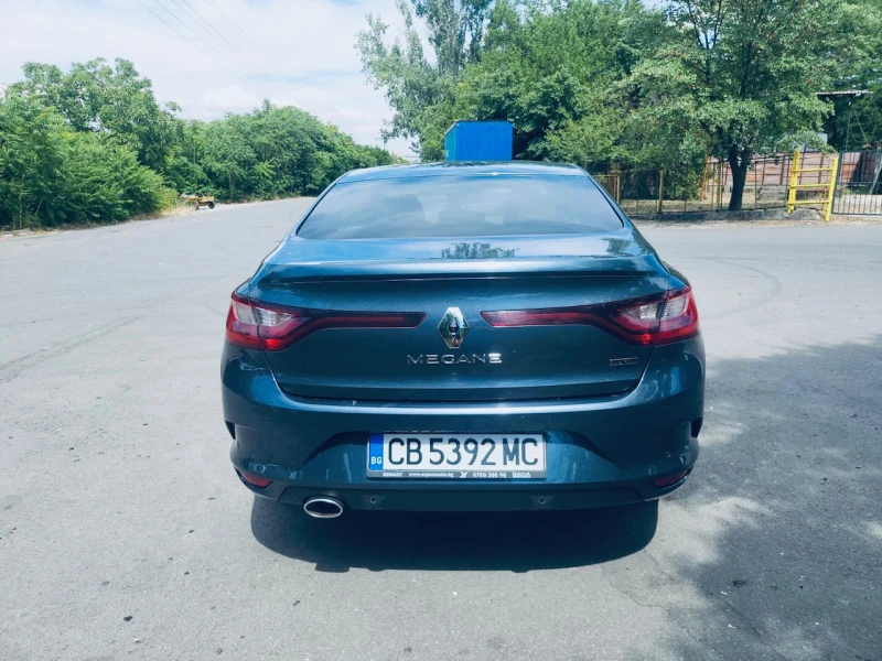Renault Megane, снимка 14 - Автомобили и джипове - 52555495