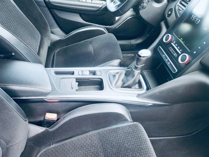 Renault Megane, снимка 5 - Автомобили и джипове - 52555495