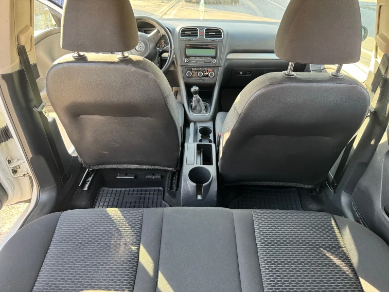 VW Golf, снимка 10 - Автомобили и джипове - 52848644