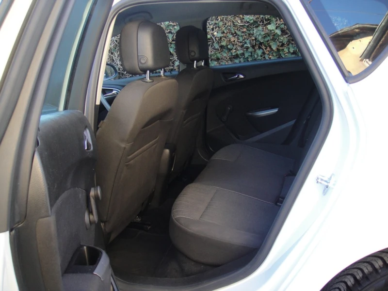 Opel Astra 1.4  ГЕРМАНИЯ, снимка 11 - Автомобили и джипове - 53237539