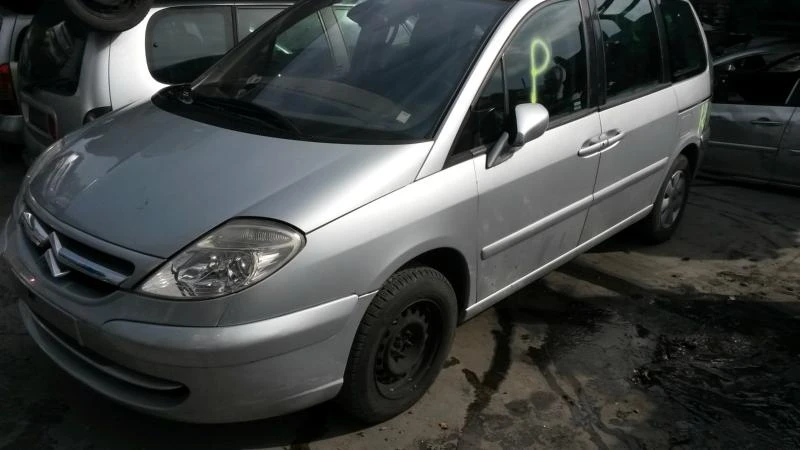 Citroen C8 2.2, снимка 1 - Автомобили и джипове - 45613943