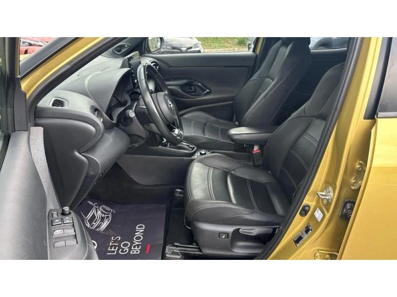 Toyota Yaris Cross 1.5 HSD PREMIERE EDITION AWD, снимка 12 - Автомобили и джипове - 54863607