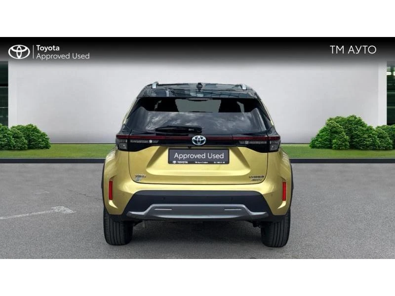Toyota Yaris Cross 1.5 HSD PREMIERE EDITION AWD, снимка 4 - Автомобили и джипове - 54863607
