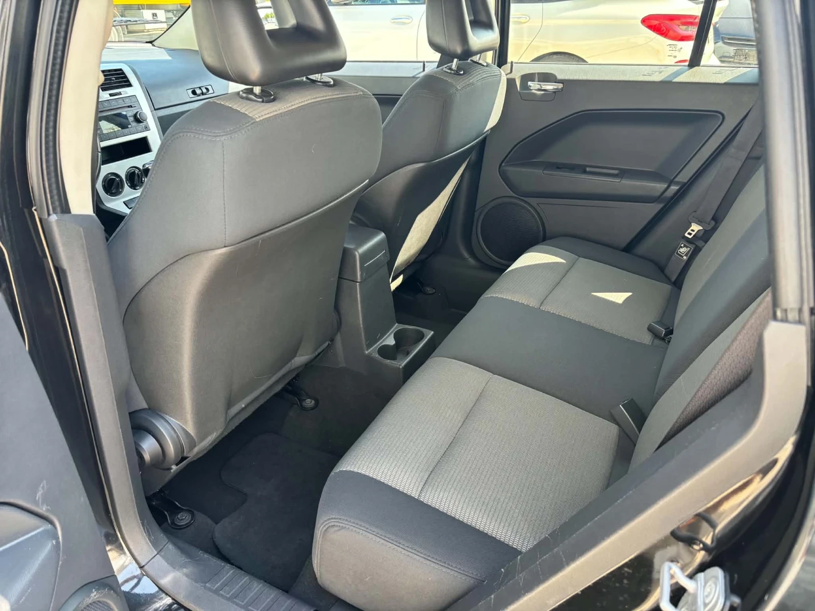 Dodge Caliber 2.0crdi * Nova* UNIKAT* , снимка 8 - Автомобили и джипове - 38778525