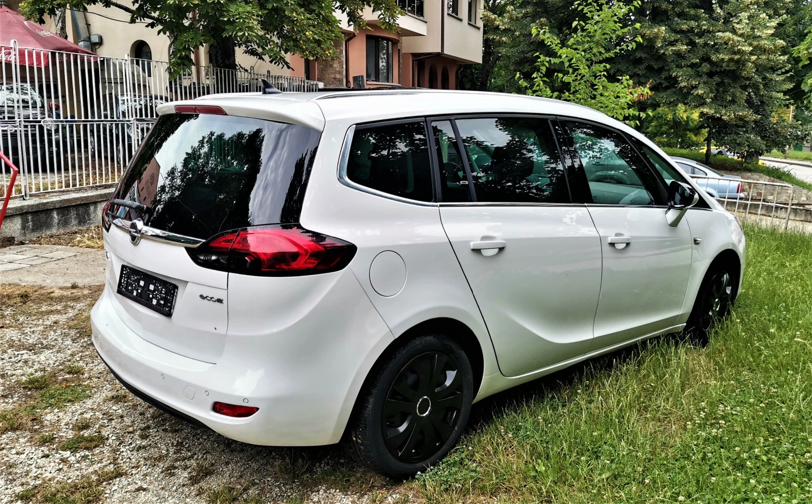 Opel Zafira  Tourer 1.4T ШВЕЙЦАРИЯ - изображение 4