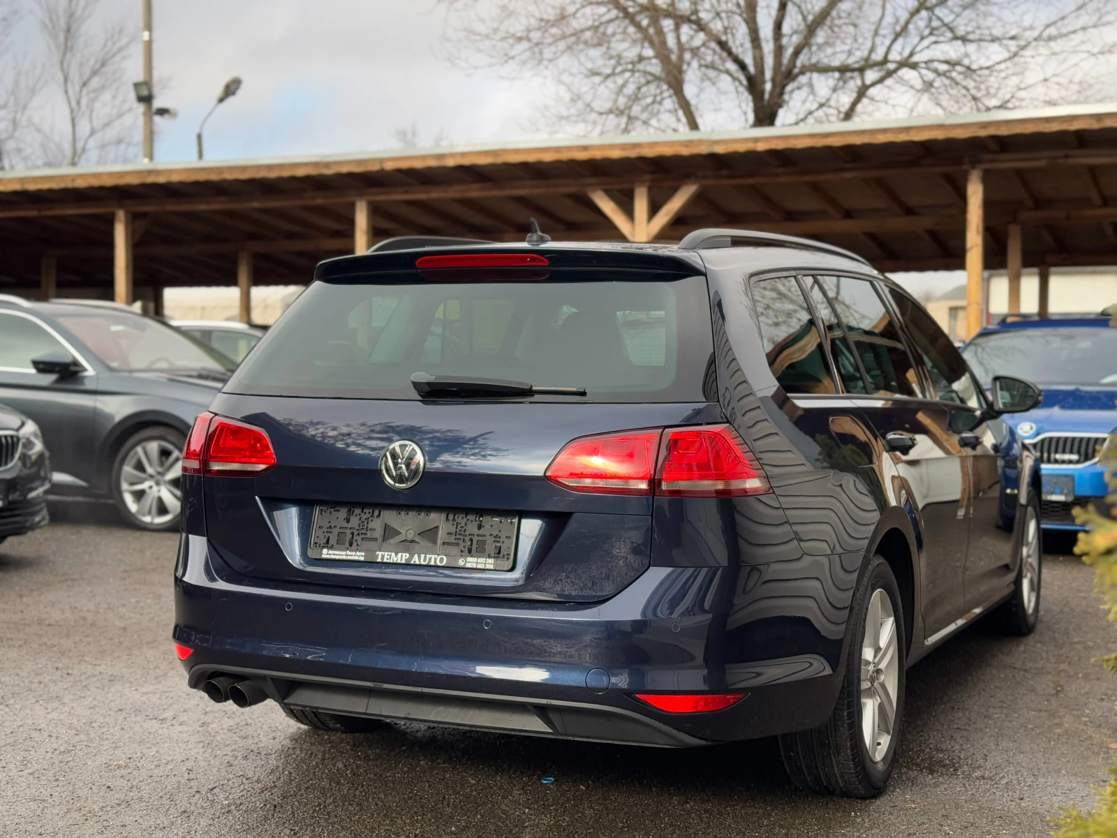 VW Golf 2.0TDI* 150к.с* СЕРВИЗНА КНИЖКА С ПЪЛНА ИСТОРИЯ  - изображение 4