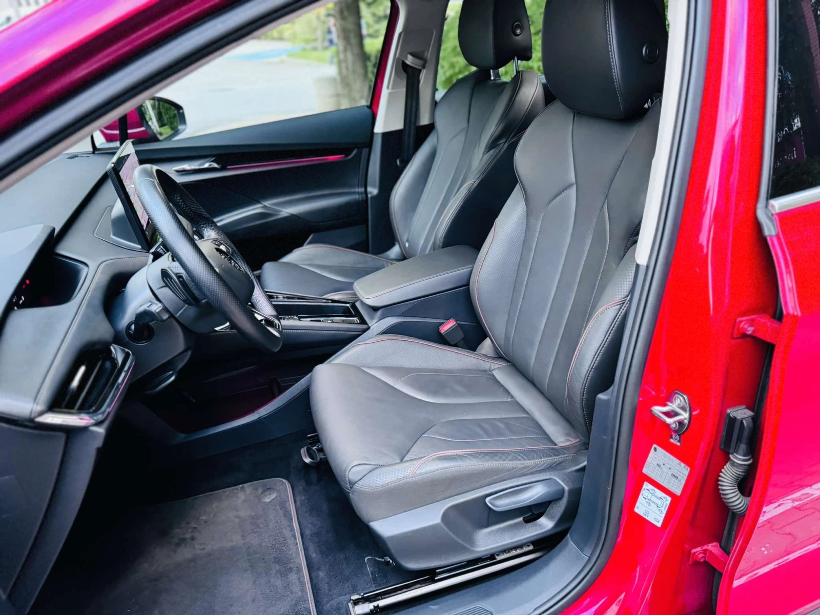 Skoda Enyaq 80iV, 204., 2022 . | Mobile.bg   13