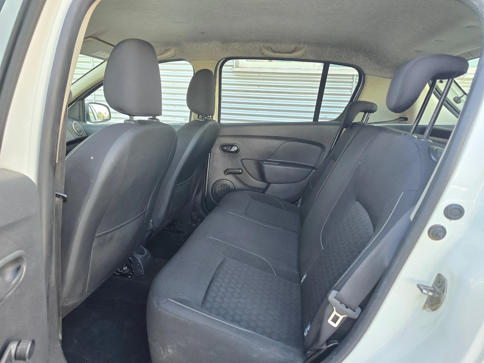 Dacia Sandero 1.5 dCi N1 - изображение 7