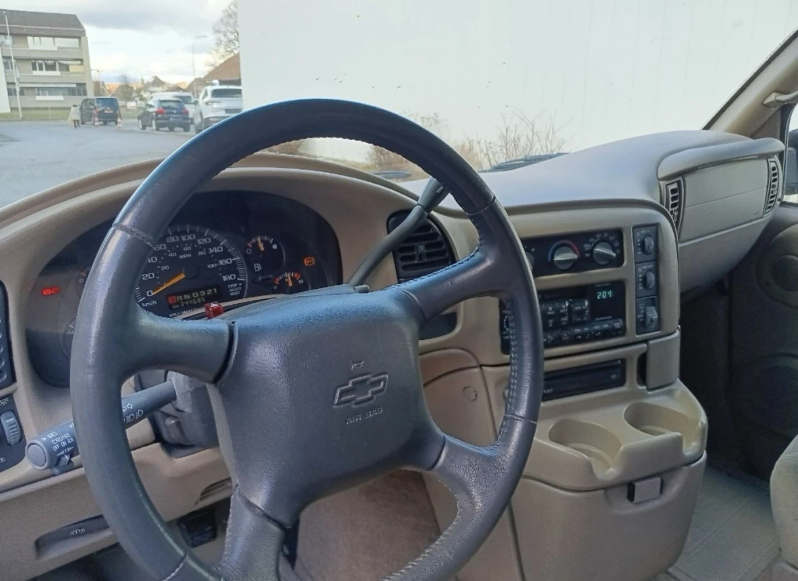 Chevrolet Astro 4.3.v6.4x4 - изображение 10