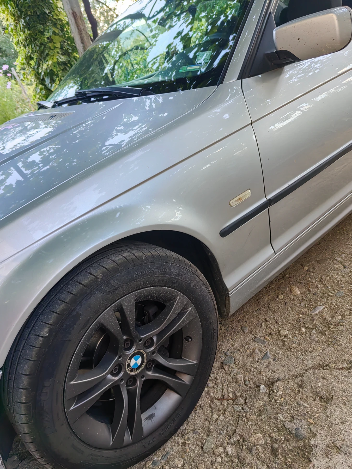 BMW 320 320d - изображение 9